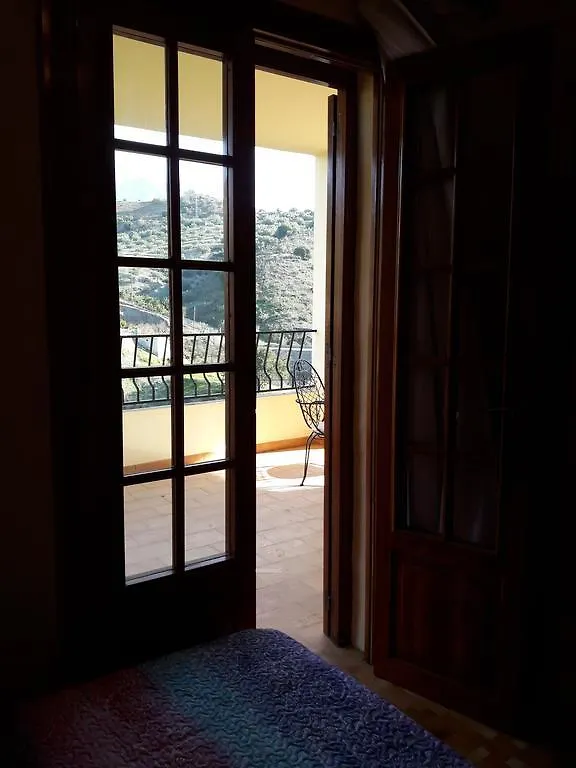Apartamentos Vista La Maroma Viñuela 0*,  İspanya